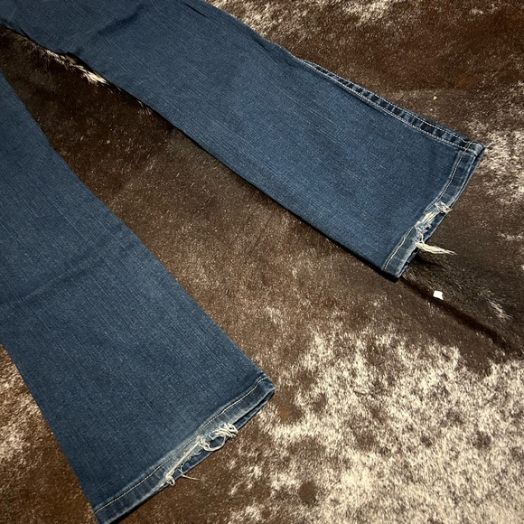 Women’s Wrangler Retro Jeans - Picture 4 of 4